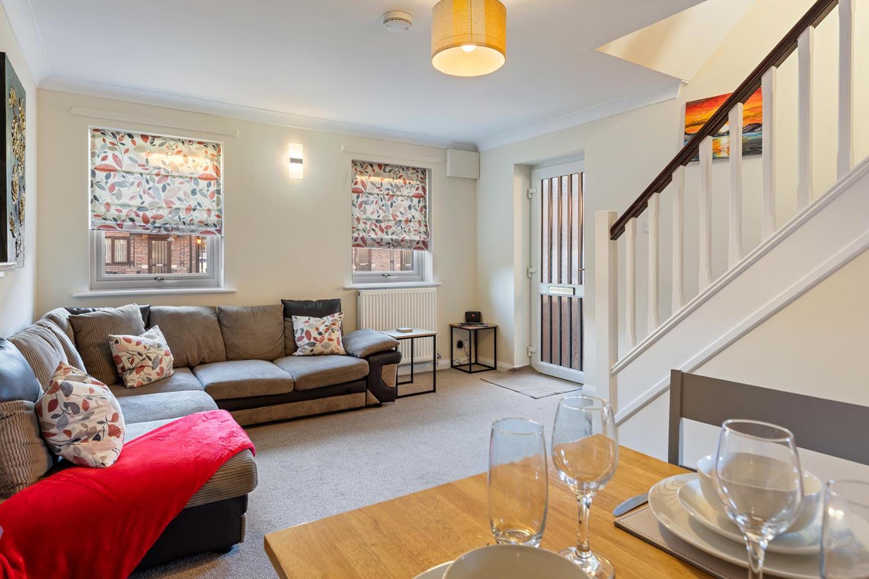 Pass The Keys Central Townhouse With Free Parking York Kültér fotó